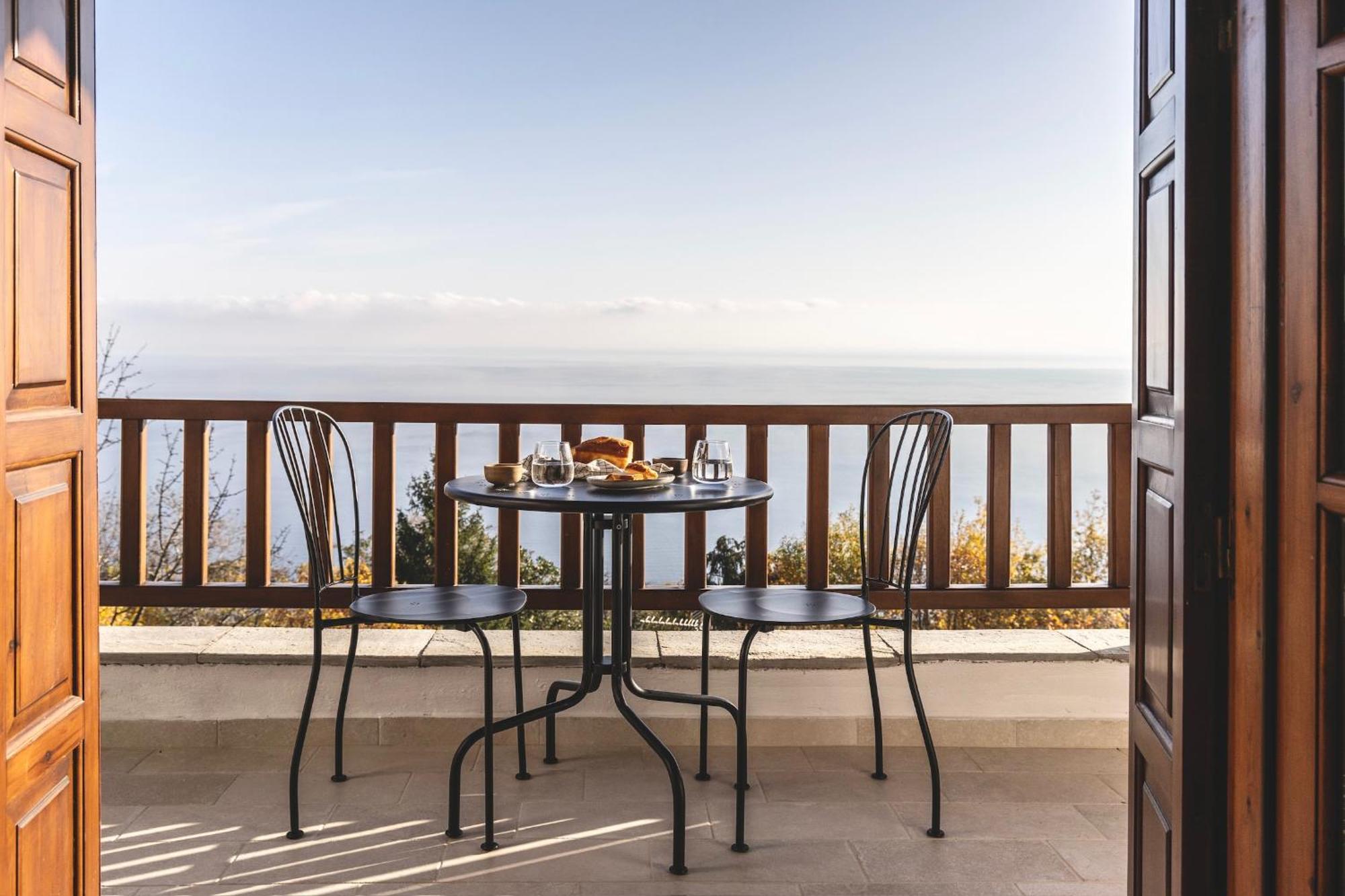 Om Living Pelion Áyios Dhimítrios Exterior foto