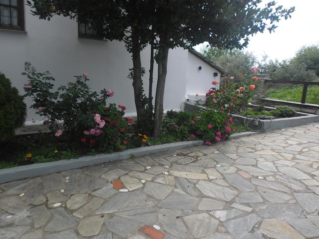 Om Living Pelion Áyios Dhimítrios Exterior foto